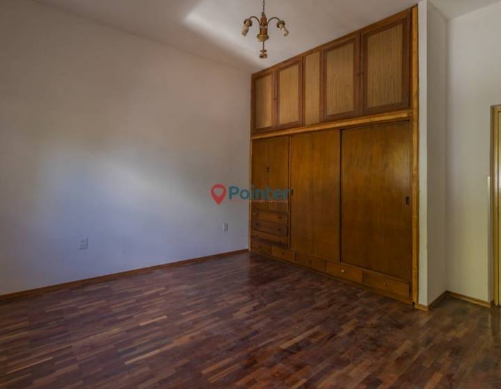 Se alquila hermosa casa de 2 dormitorios en Uni&oacute;n. En zona tranquila y residencial. A una cuadra de ...