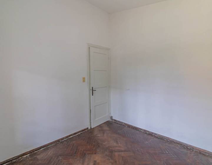 Alquiler Casa de 3 dormitorios con garaje y jard&iacute;n - Atahualpa