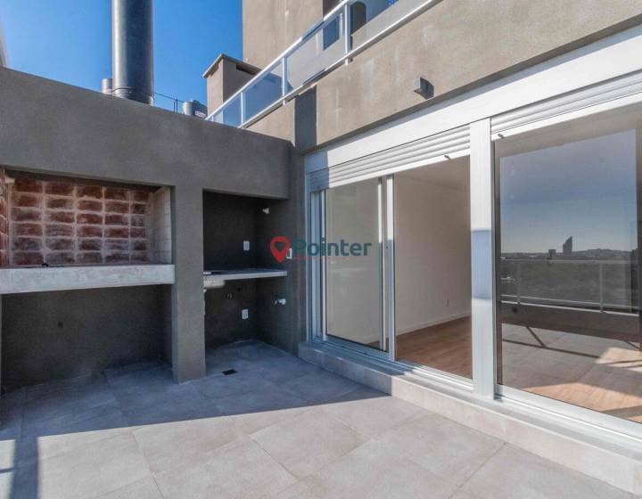Penthouse 2 dormitorios / Terraza con parrillero