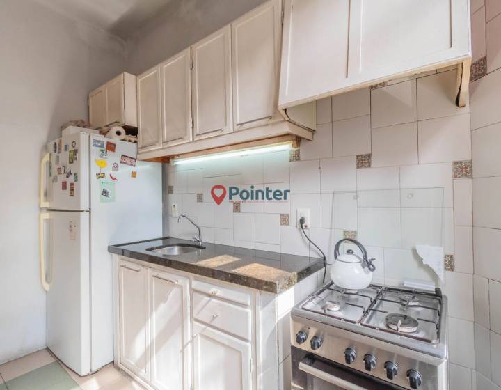 VENTA PH DE ALTOS 3 DORMITORIOS Y BARBACOA EN CORDON SUR.