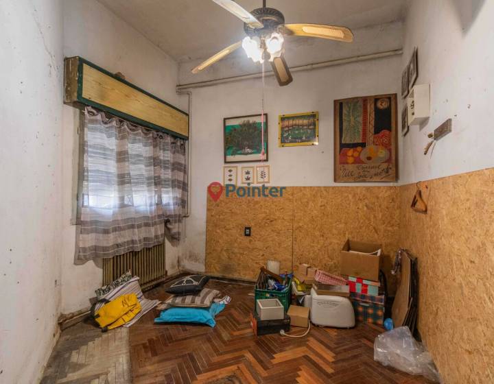 VENTA CASA PADRON UNICO 4 DORMITORIOS A PASOS DE AVDA. MILLAN  A RECICLAR