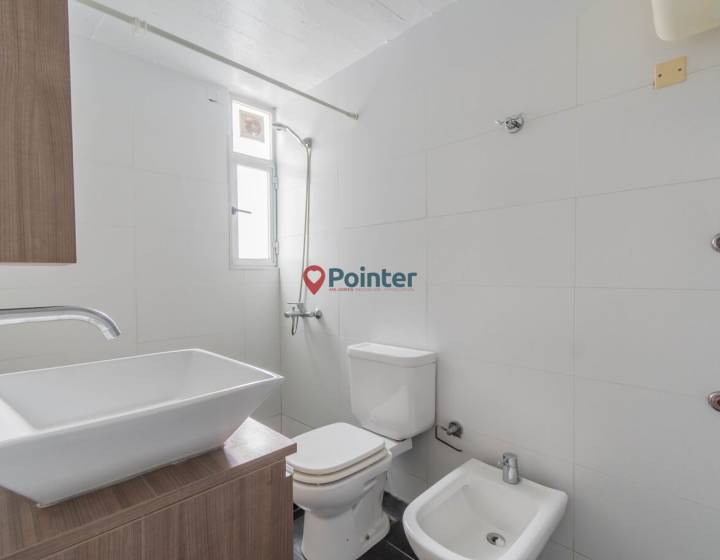 Luminoso Apartamento en Pocitos de 2 Dormitorios