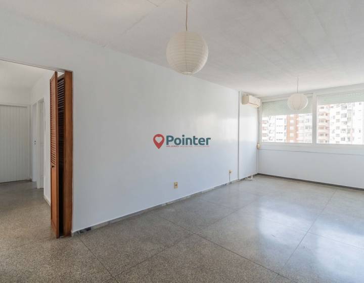 Luminoso Apartamento en Pocitos de 2 Dormitorios