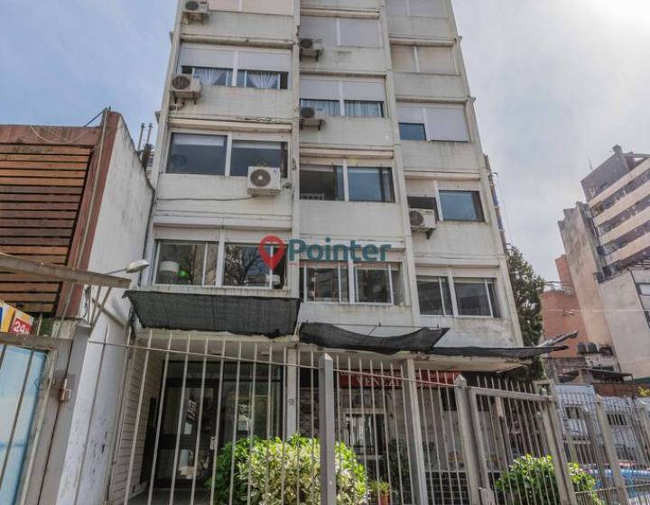 Luminoso Apartamento en Pocitos de 2 Dormitorios