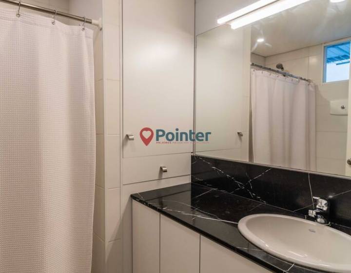 Venta apartamento de 1 dormitorio con garaje en pleno pocitos
