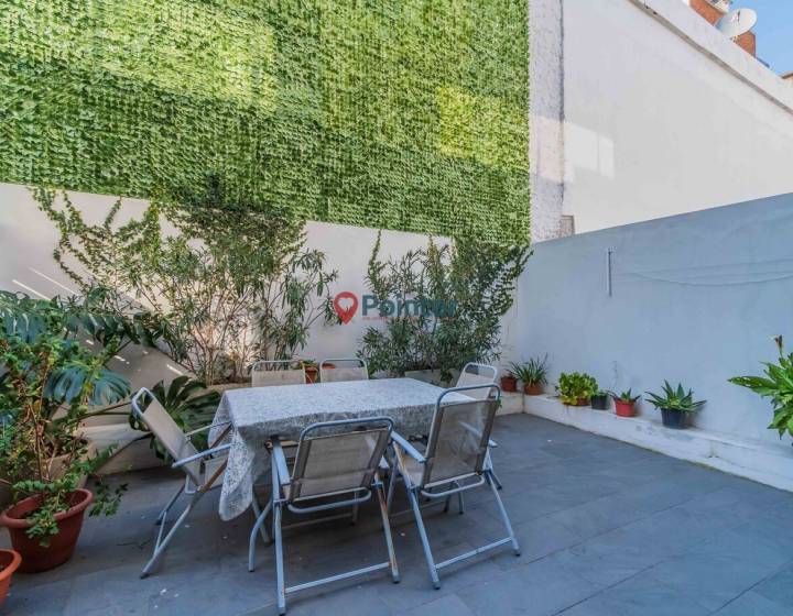 &iexcl;Venta de Apartamento de 1 Dormitorio y Patio en Pocitos Nuevo!