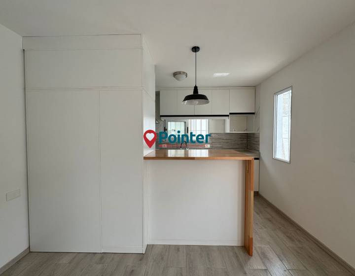 Apartamento  3 dormitorios Brazo Oriental con patio y parrillero
