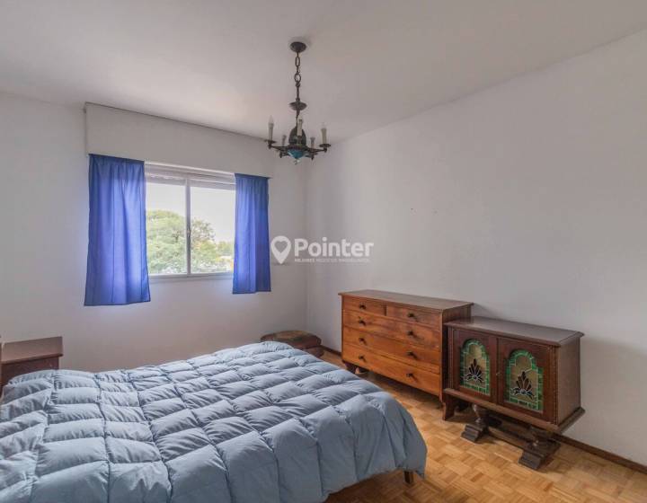 VENTA APARTAMENTO 4 DORMITORIOS PUNTA CARRETAS FRENTE AL GOLF