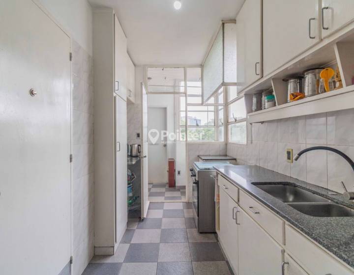 VENTA APARTAMENTO 4 DORMITORIOS PUNTA CARRETAS FRENTE AL GOLF