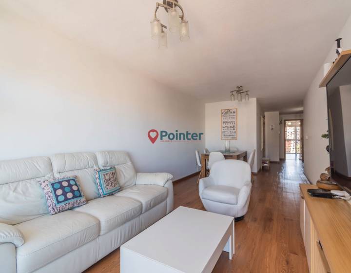 Venta apartamento 2 dormitorios, 2 ba&ntilde;os y garaje en Pocitos Nuevo