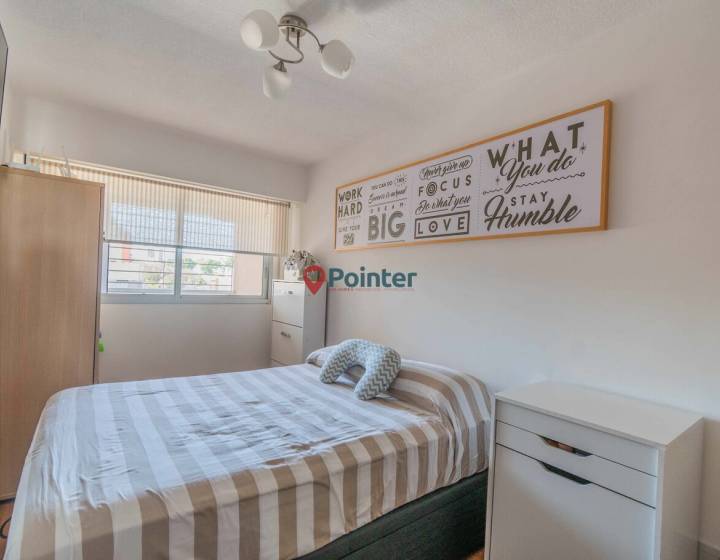 Venta apartamento 2 dormitorios, 2 ba&ntilde;os y garaje en Pocitos Nuevo
