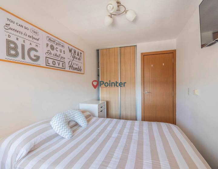 Venta apartamento 2 dormitorios, 2 ba&ntilde;os y garaje en Pocitos Nuevo