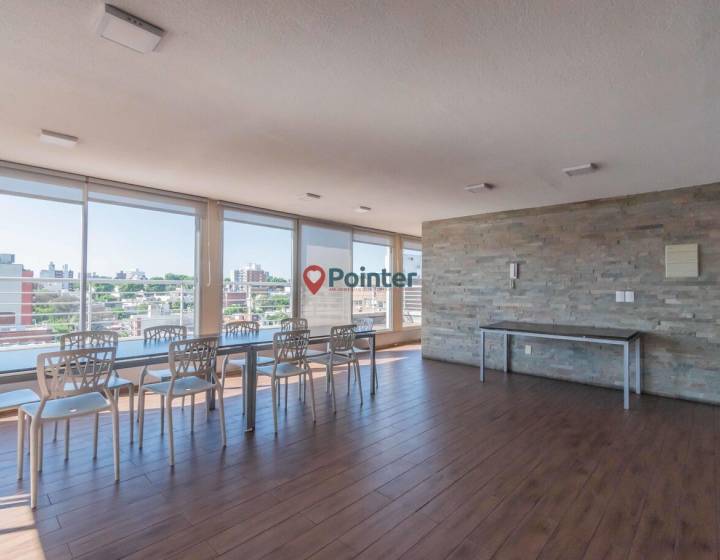 Venta apartamento 2 dormitorios, 2 ba&ntilde;os y garaje en Pocitos Nuevo
