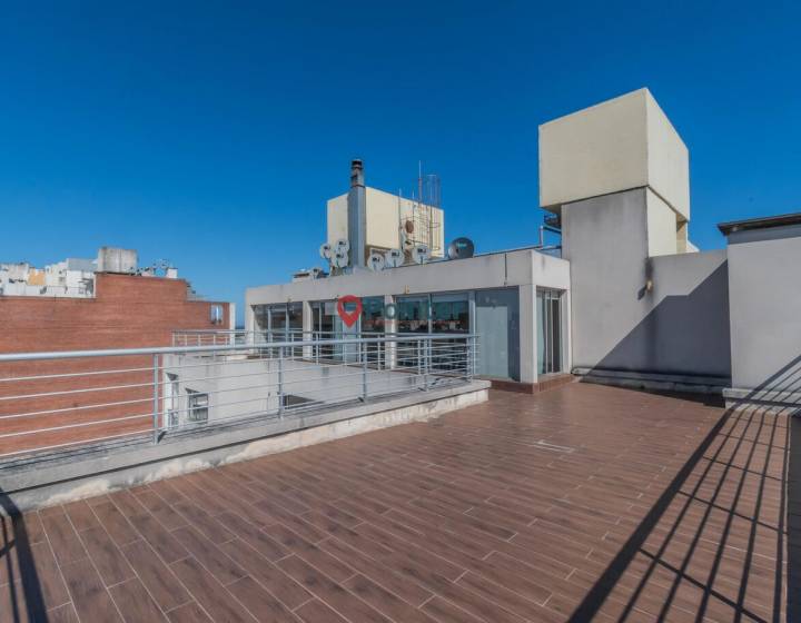 Venta apartamento 2 dormitorios, 2 ba&ntilde;os y garaje en Pocitos Nuevo
