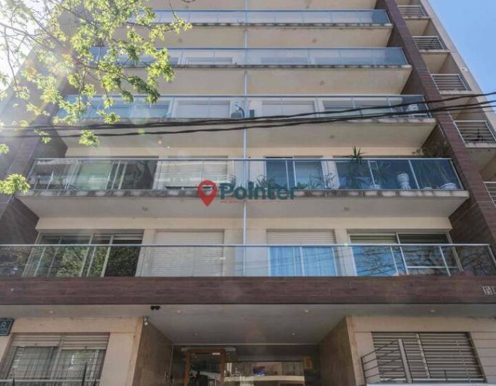 Venta apartamento 2 dormitorios, 2 ba&ntilde;os y garaje en Pocitos Nuevo