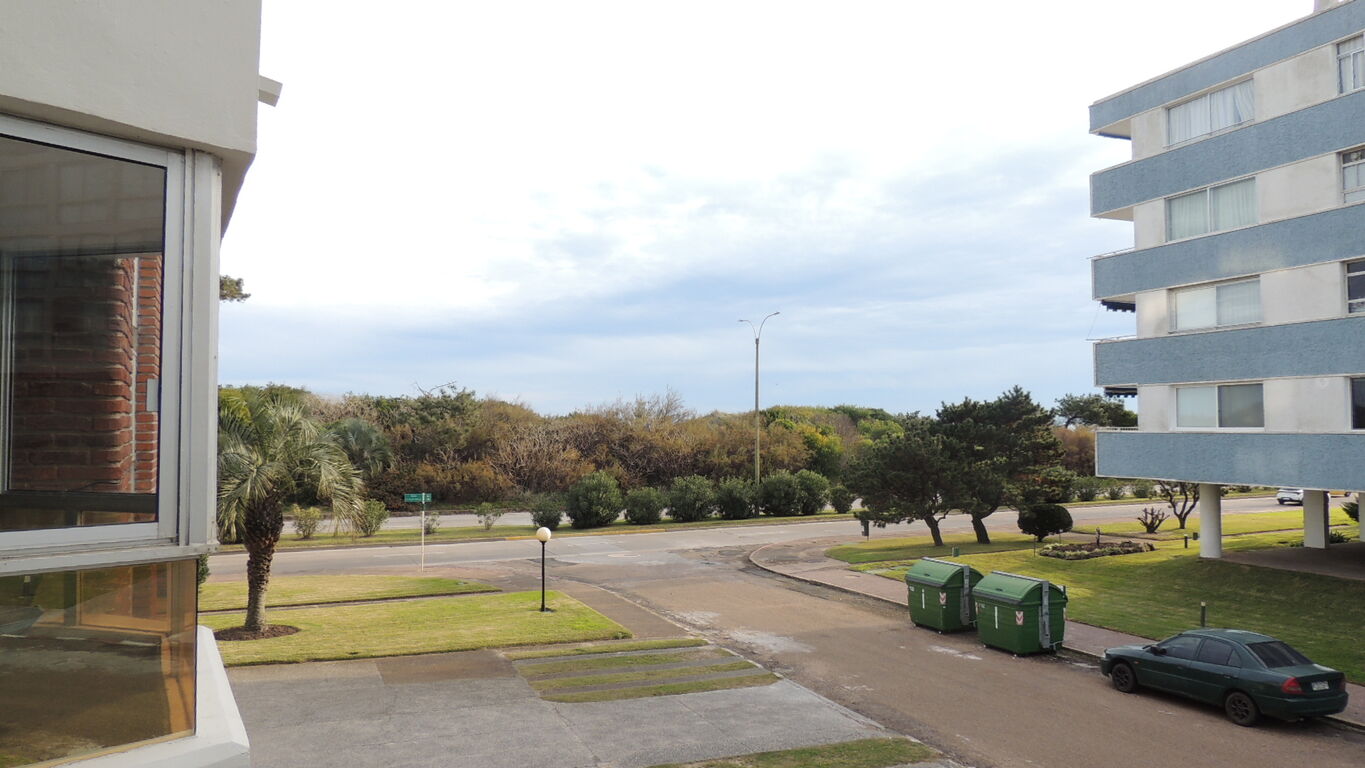p80112235