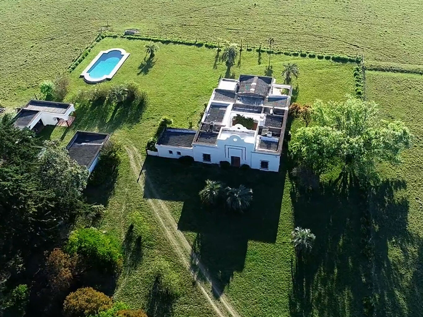 Campo Histórico sobre la Laguna de Rocha — imagen 2