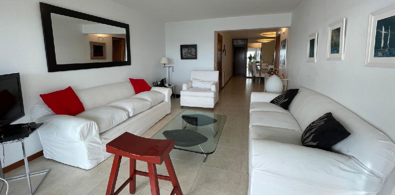 Apartamento en Edificio Malecón Iii, en Punta del Este — imagen 3