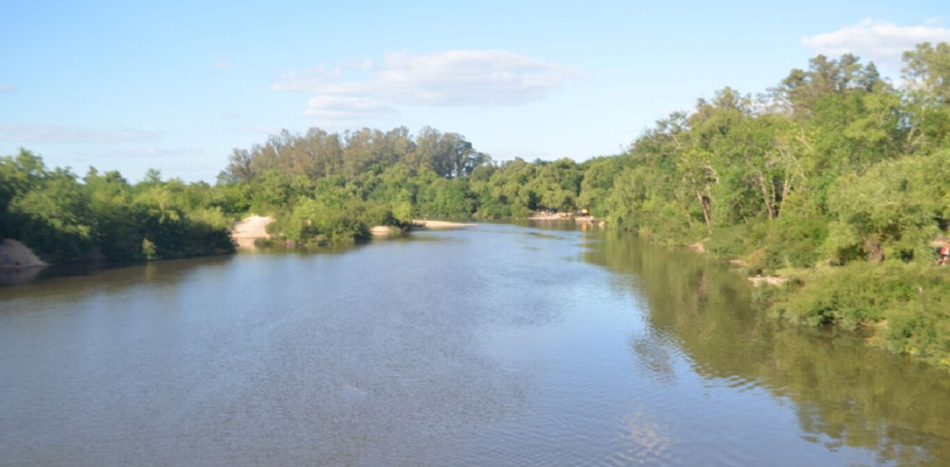 Campo en Canelones sobre Arroyo Santa Lucía