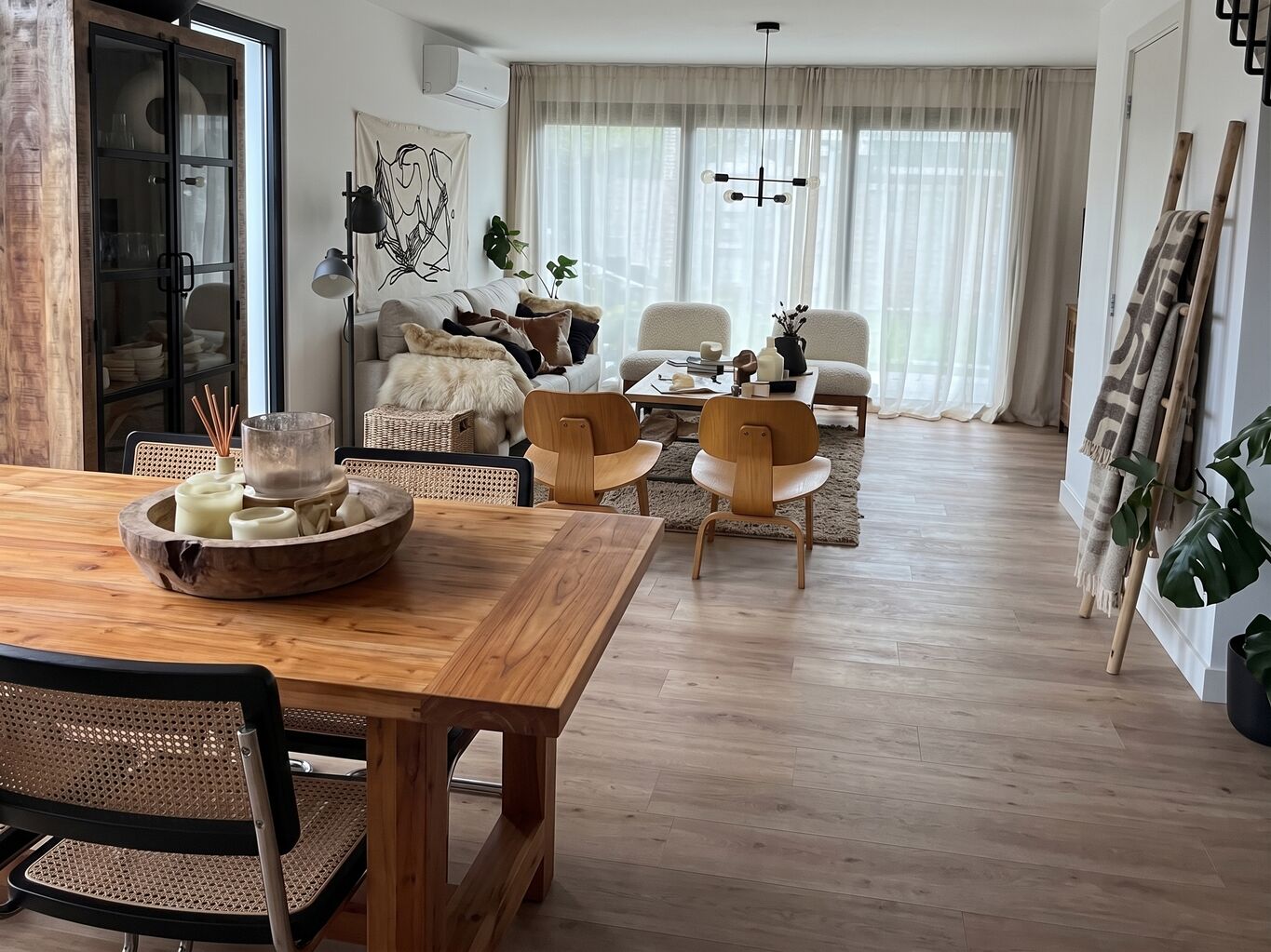 Casa de 3 Dormitorios en Almadía