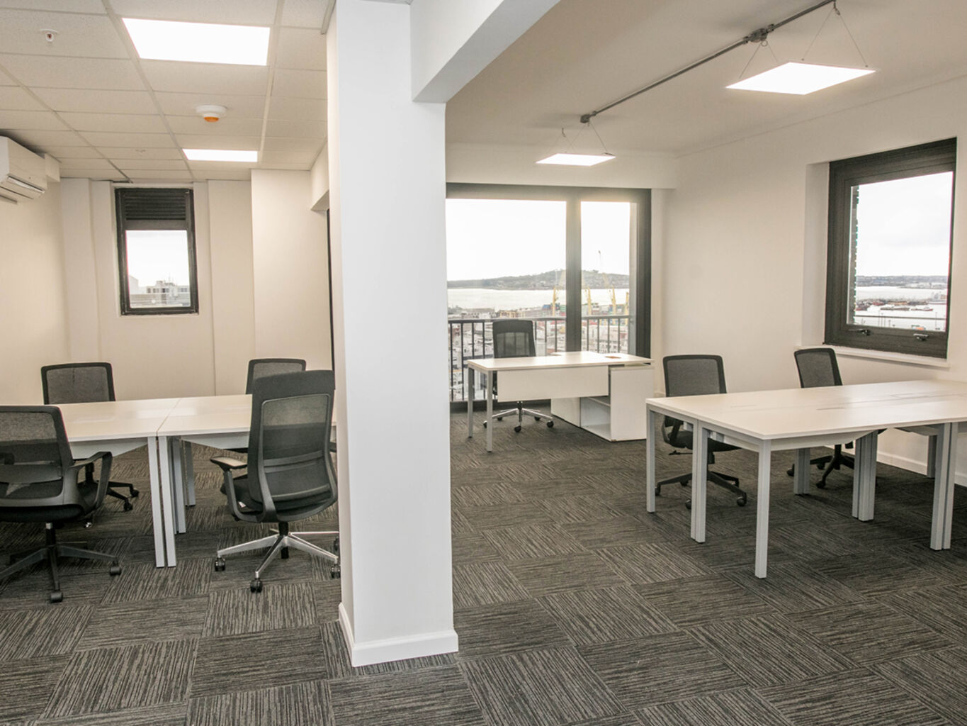 Oficinas en Alquiler - Victoria Plaza Office Tower — imagen 15