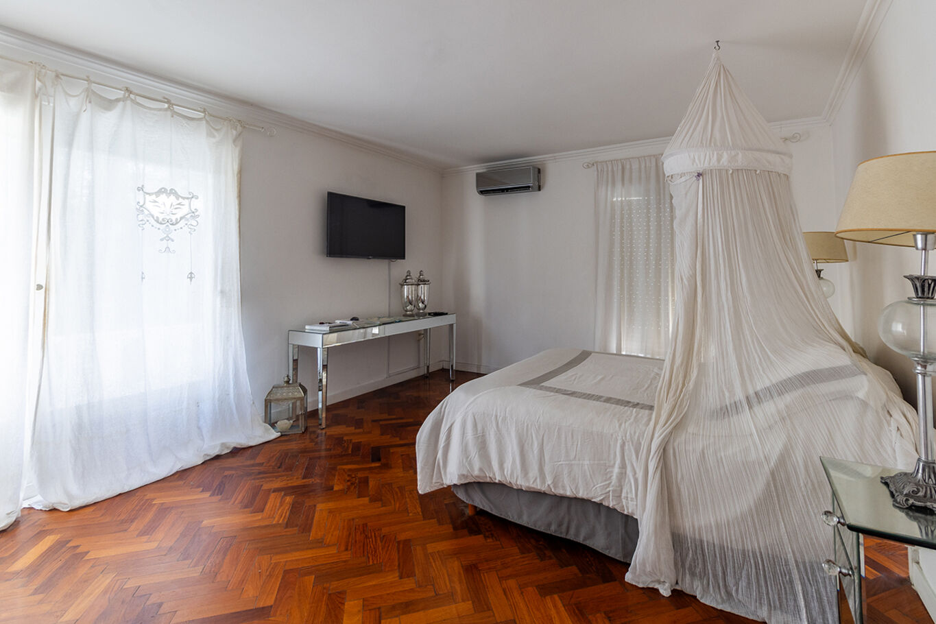 Clasica Casa en Carrasco. Ideal Residencia o Empresa. — imagen 13