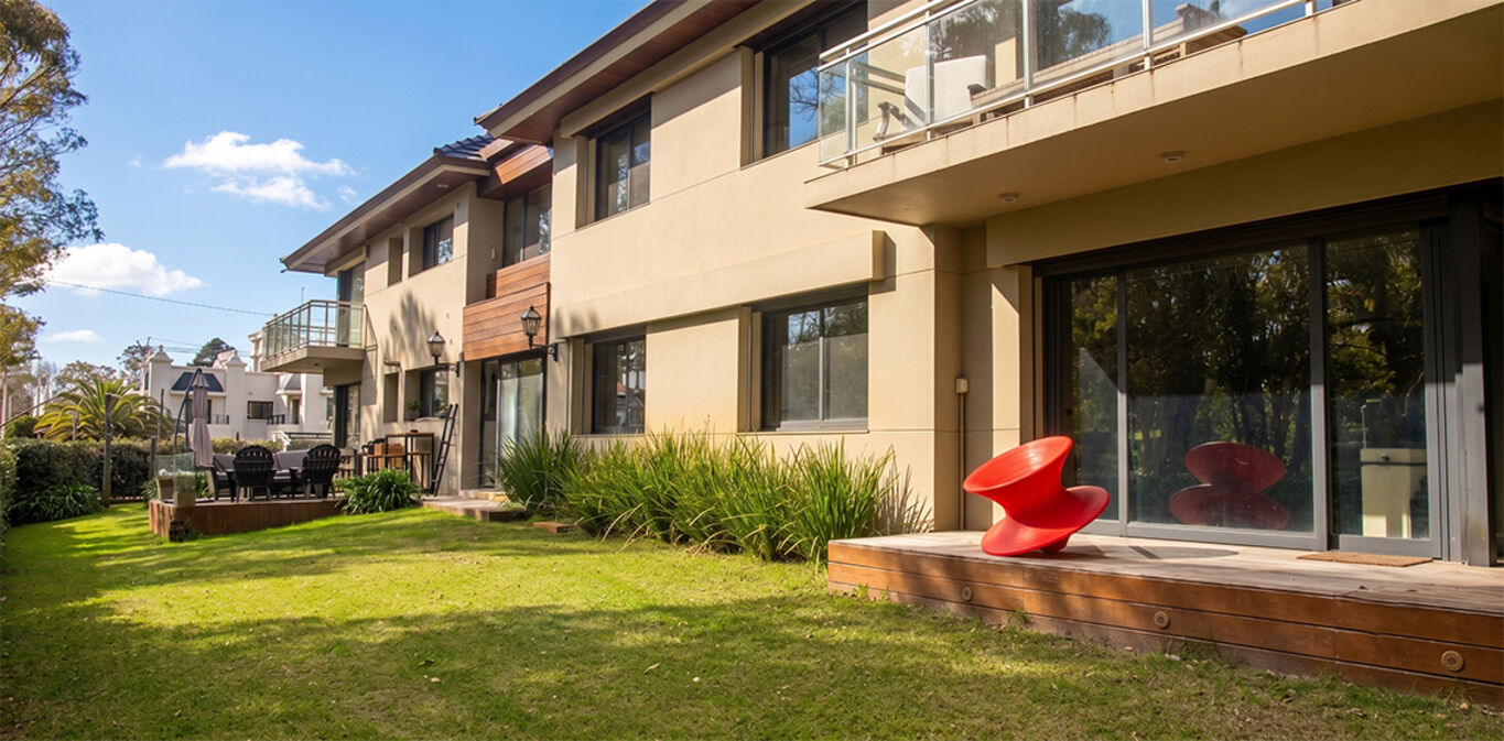 Apartamento con Jardín en Carrasco — imagen 19