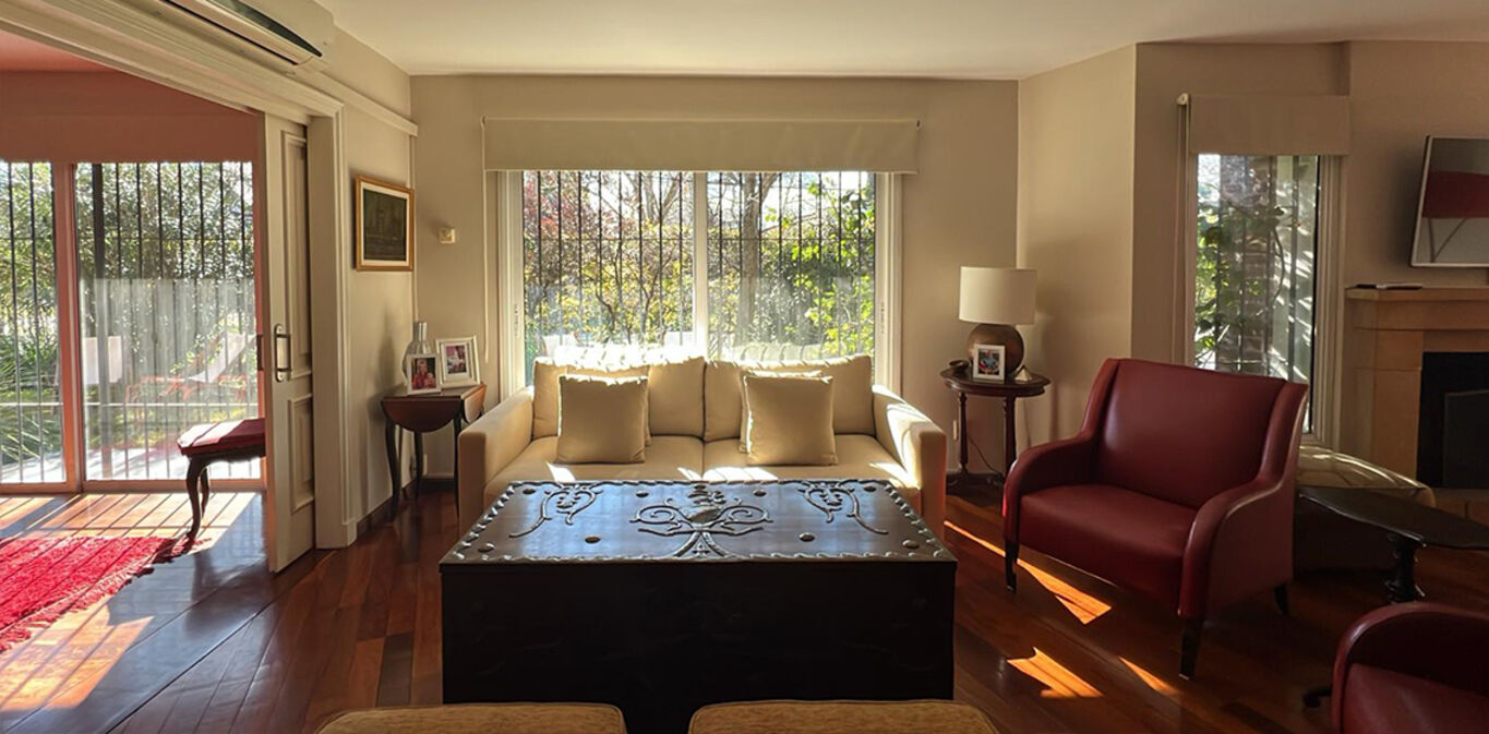 Apartamento en Carrasco, con Jardín y Parrillero — imagen 4