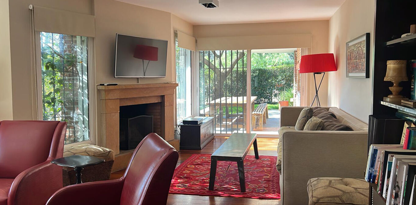 Apartamento en Carrasco, con Jardín y Parrillero — imagen 2