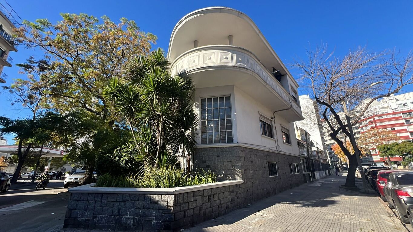 Casa de Estilo en Venta en Pocitos