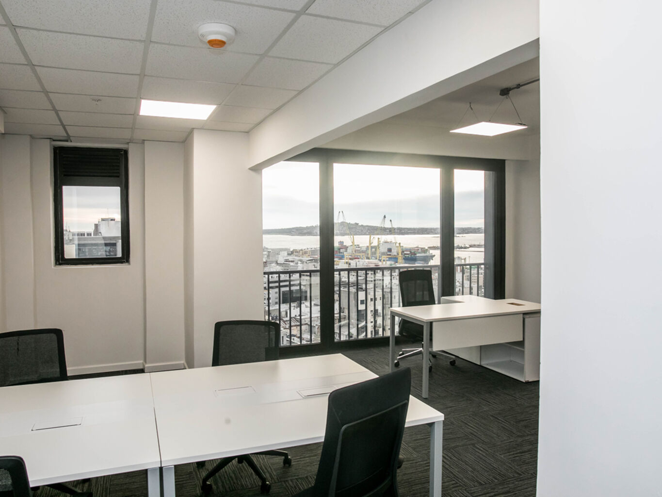 Oficinas Vp Work en Victoria Plaza Office Tower — imagen 12