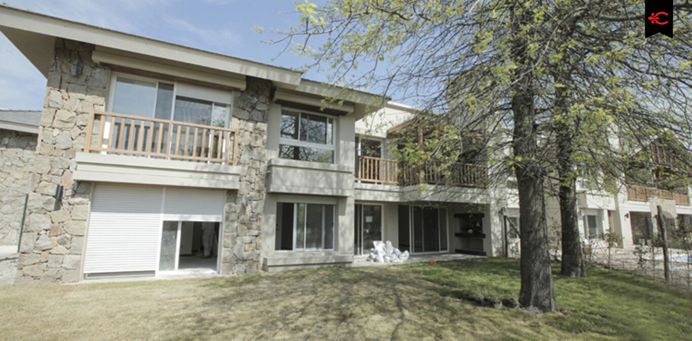 Amplio Apartamento en Edificio Oak Park Carrasco — imagen 8
