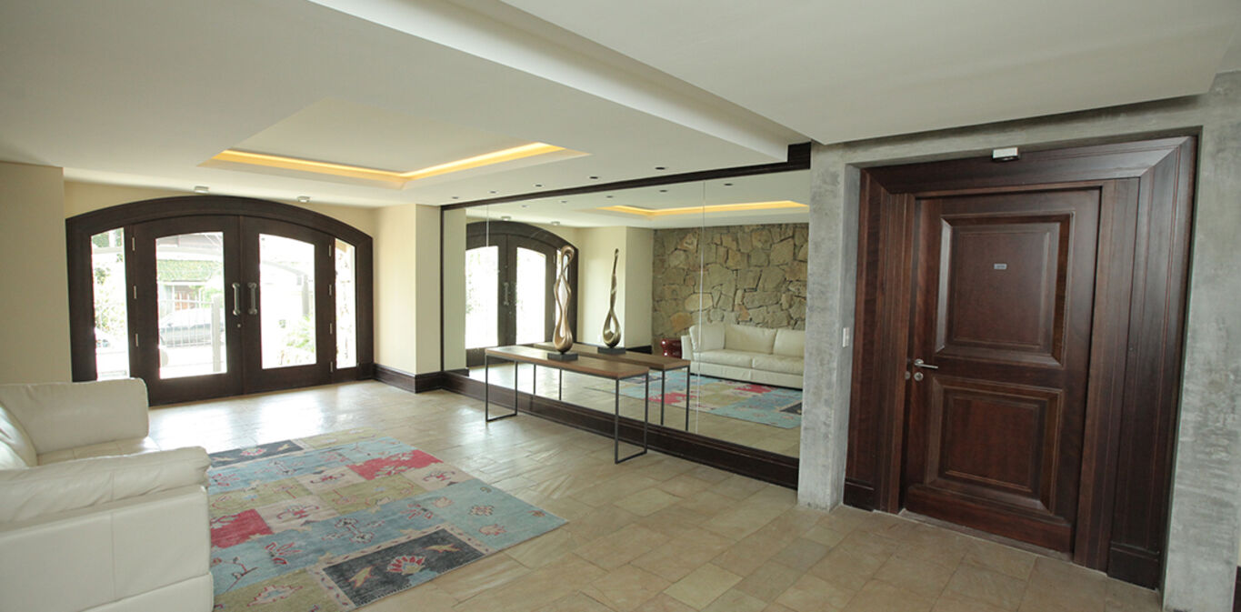 Amplio Apartamento en Edificio Oak Park Carrasco — imagen 9