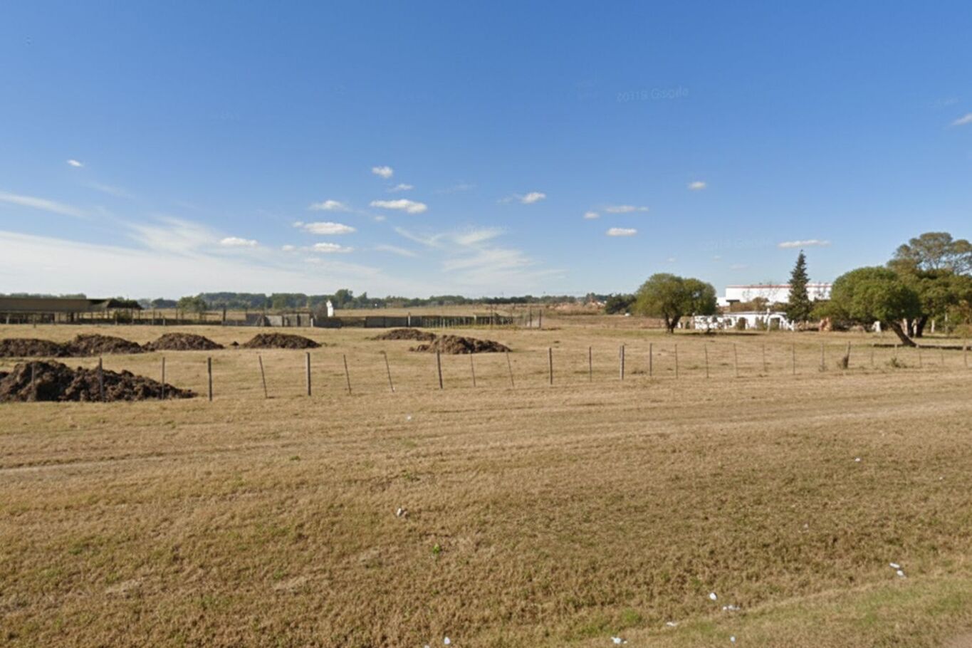 Terreno sobre Ruta 101
