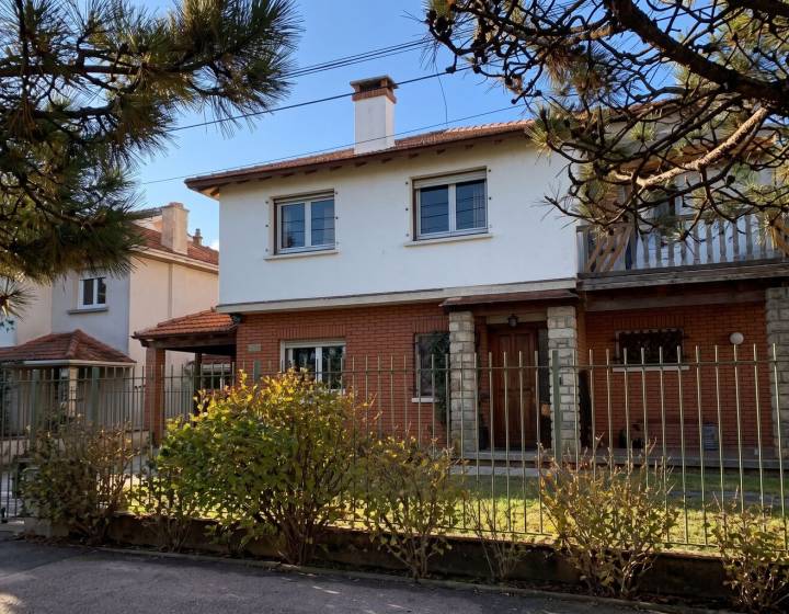 Casa en Alquiler en Carrasco