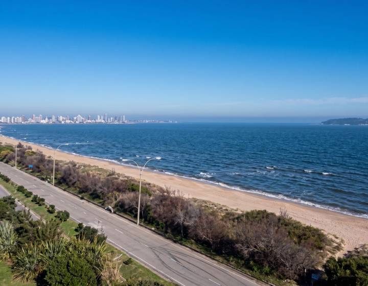 Terreno sobre Rambla Punta del Este