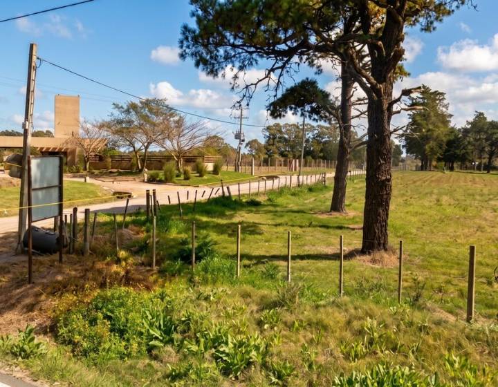 Gran Terreno en Zona de Barrios Privados