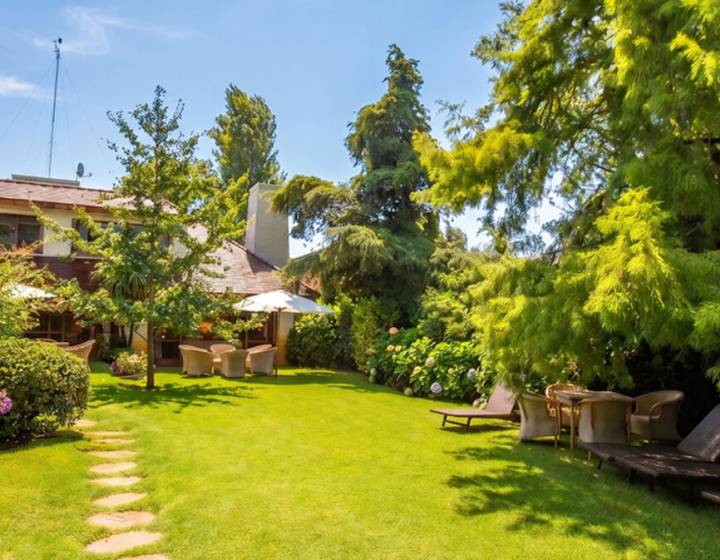 Clásica Casa de Carrasco en Venta